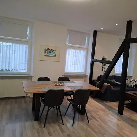 Schoene 3 In Ruhiger Lage Appartement *