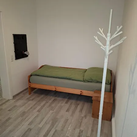 Schoene 3 In Ruhiger Lage וופרטל